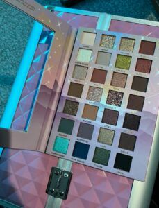 Pacifica animal magic eyeshadow palette