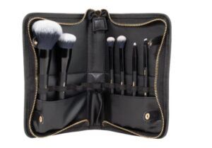 Eco friendly makeup brushes
