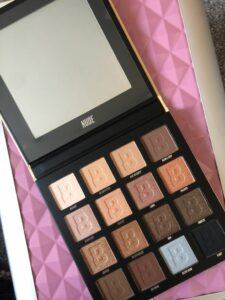 Beauty bay nude 16 colour palette