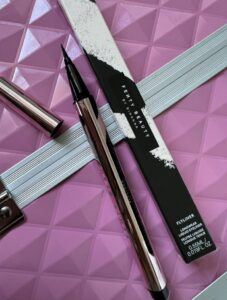 Best vegan liquid eyeliner